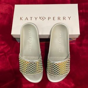 Katy Perry Jimmi Iridescent Silver 
Rainbow Slides